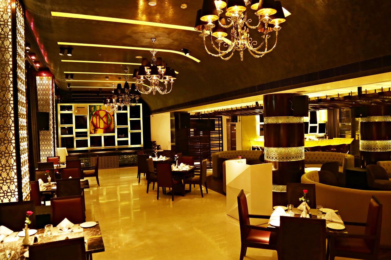 Inde Hotel Chattarpur New Delhi Eksteriør bilde